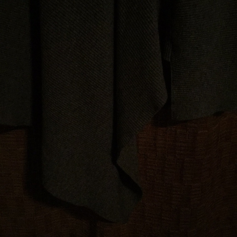 Tunic - Picture 5 of 5